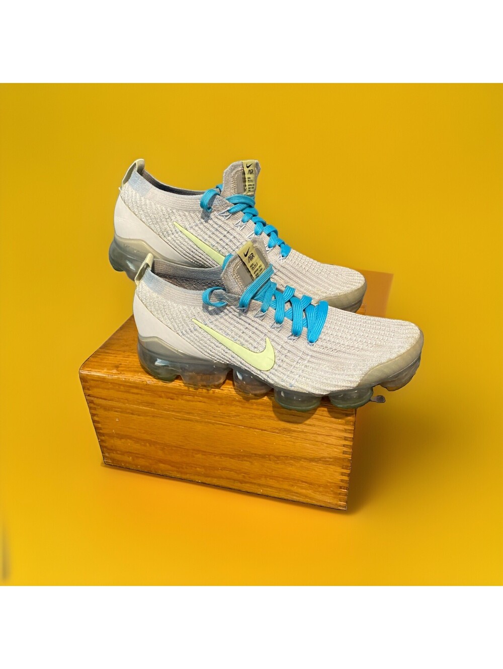WMNS Nike VaporMax Flyknit 3 Pure Platinum SZ 8